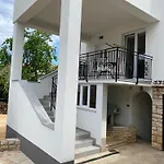Apartment Neti