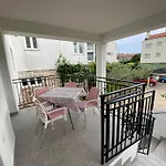 Neti Apartment *